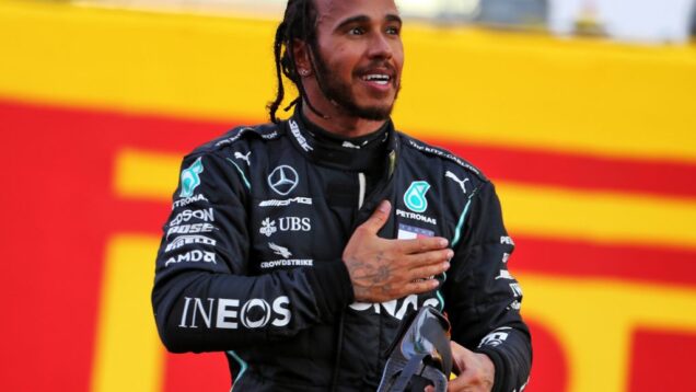 Lewis-Hamilton-celebrates-1024×764